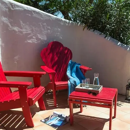 Otel Mas Des Salicornes